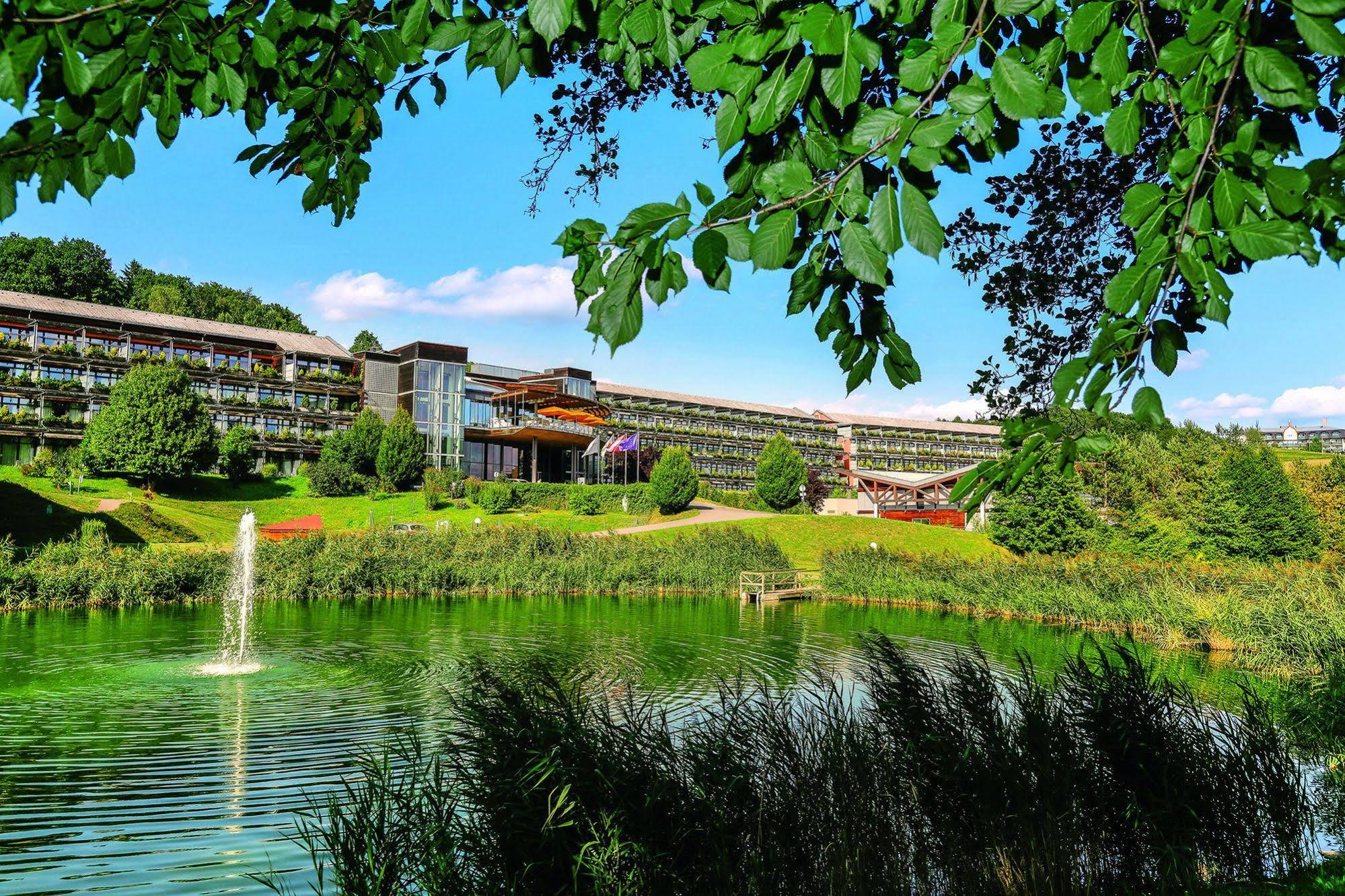 Das Sonnreich - Thermenhotel Loipersdorf Fürstenfeld Exteriör bild